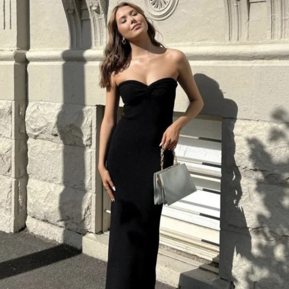 Black Strapless Maxi Dresses